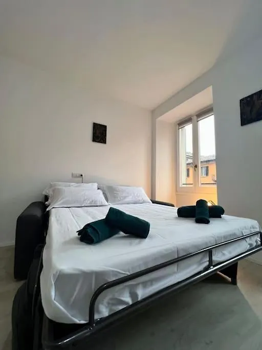 History Luxury Central Apartment By Revenue House Como Italy