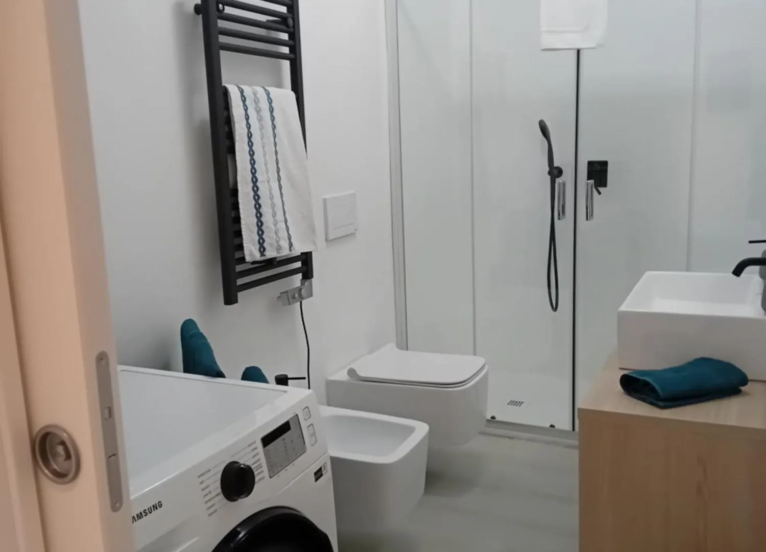 History Luxury Central Apartment By Revenue House Como Italy